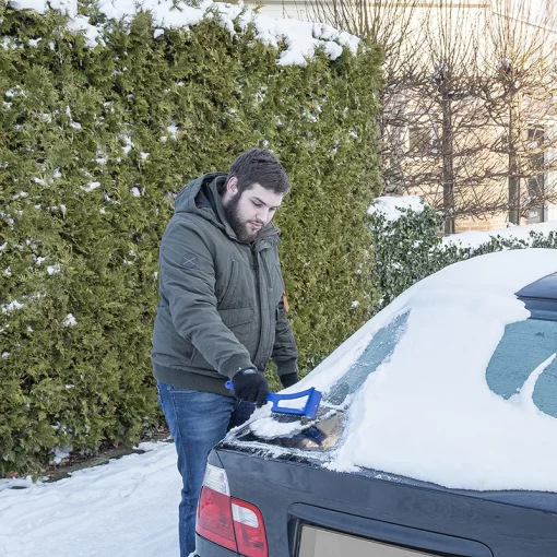 Sneeuwborstel met IJskrabber